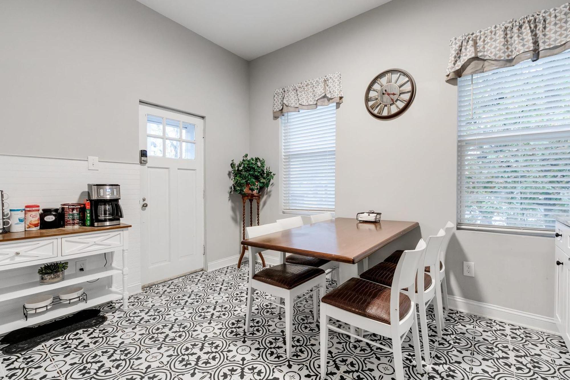 E2 Centrally Located In Carytown Fully Fenced Richmond Esterno foto